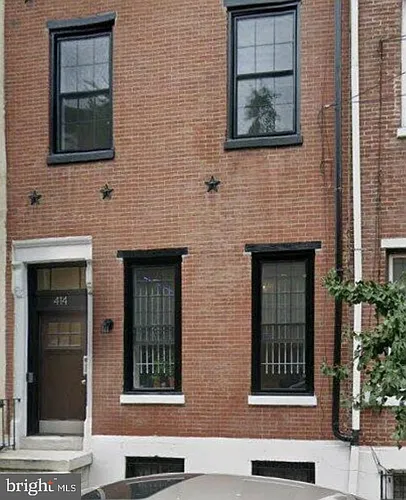 414 S 15th St #1F Photo 1 414 S 15th St #1F Photo 1