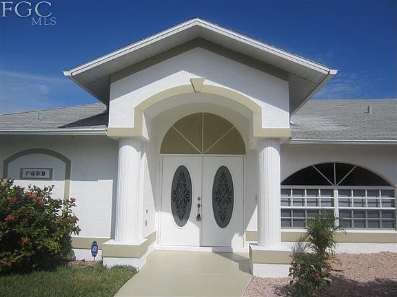 Home for Sale in Cape Coral, FL $194,500