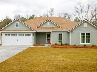 10 Douglas Rd, Ray City, GA 31645