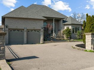 22 Garden Ave, Richmond Hill, ON L4C6L9