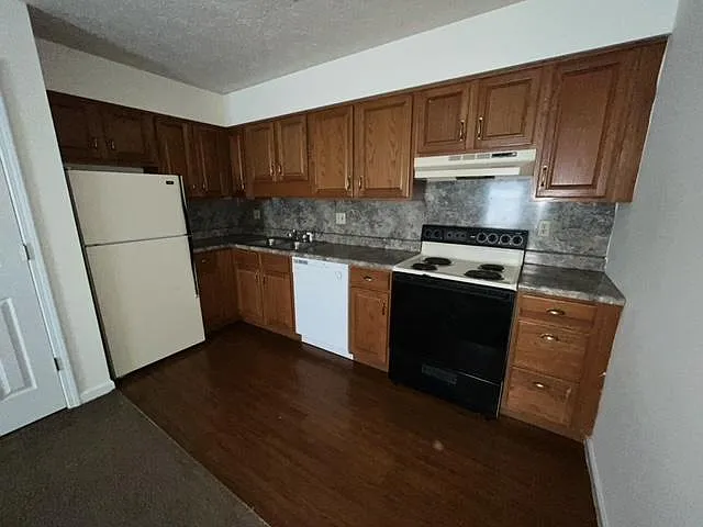 Building Photo - 1510 7th Ave #12