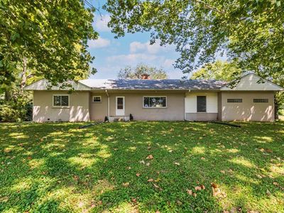 2565 Charbonier Rd, Florissant, MO, 63031