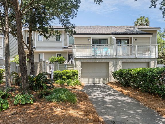 2nd image of 34 Fairway Dunes Ln