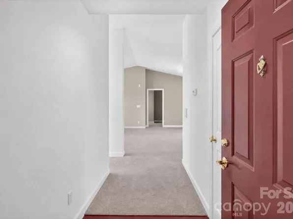 11232 Hyde Pointe Ct, Charlotte, NC 28262