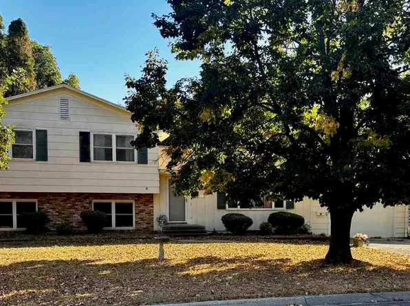 719 Sioux Ln, Saint Peter, MN 56082