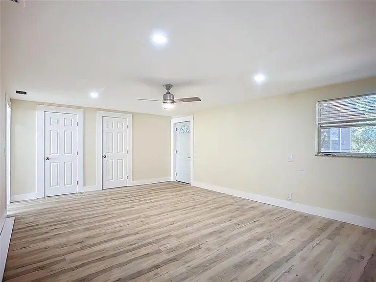 4513 W Gray St — Photo 11