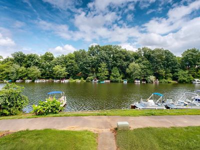11103 Lake Chapel Ln, Reston, VA, 20191