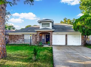 17522 Masonridge Dr, Houston, TX 77095