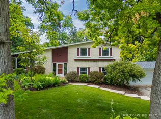 12301 Ware Rd, Woodstock, IL 60098