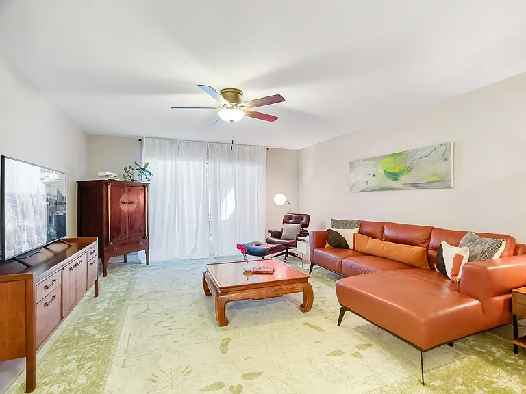 920 W Solcito Ln — Photo 11