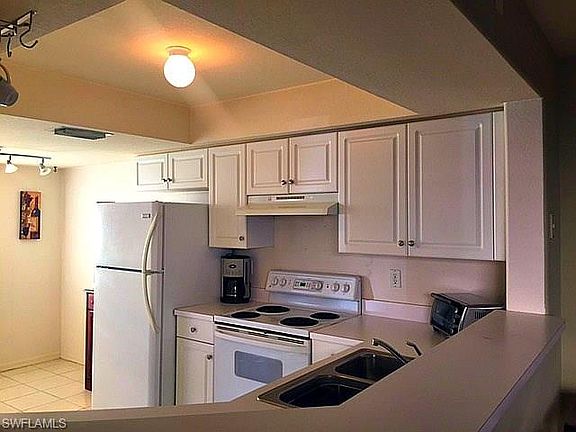 5th image of 26710 Little John Ct