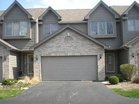 1st image of 915 Ascot Dr