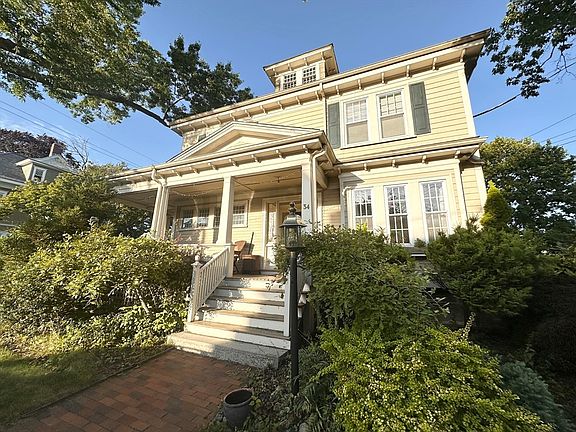 3rd image of 34 Rotch St