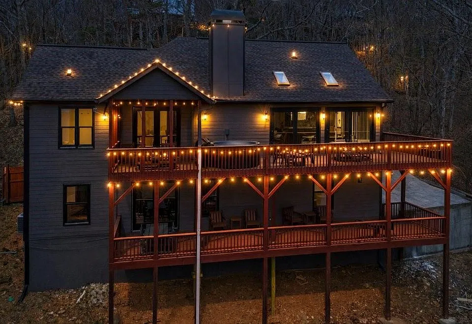 1353 Little Hendricks Mountain Rd