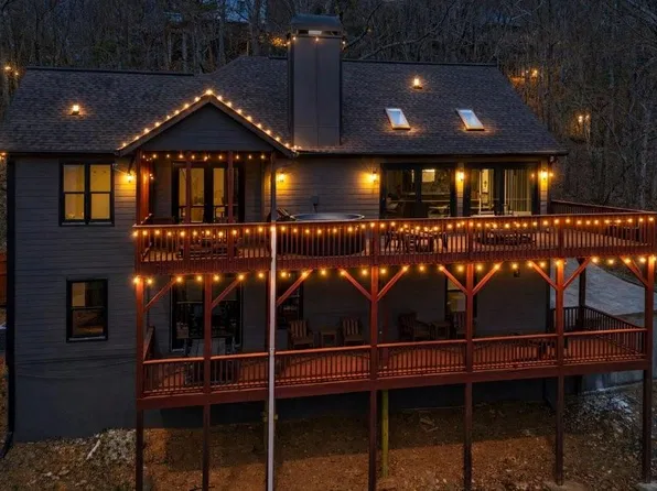 1353 Little Hendricks Mountain Rd, Jasper, GA 30143