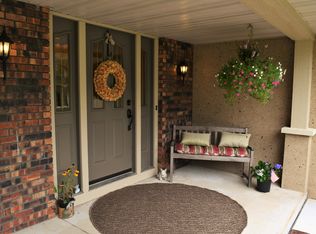 12213 Woodward Dr, Anchorage, AK 99516