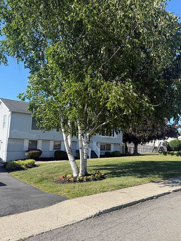 33 Lincoln Cir - Property Image
