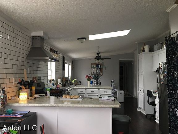 2nd image of 14139 Lauerman St