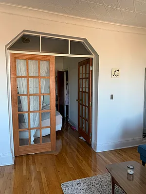 Rented by Linda N Eskander, LREB | media 5