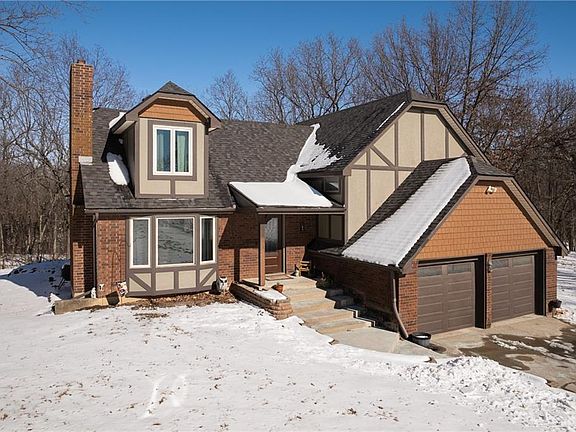 3rd image of 1275 SW 125th Rd