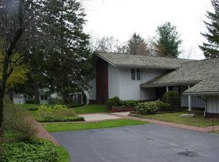 4639 Farmington Rd, Toledo, OH 43623