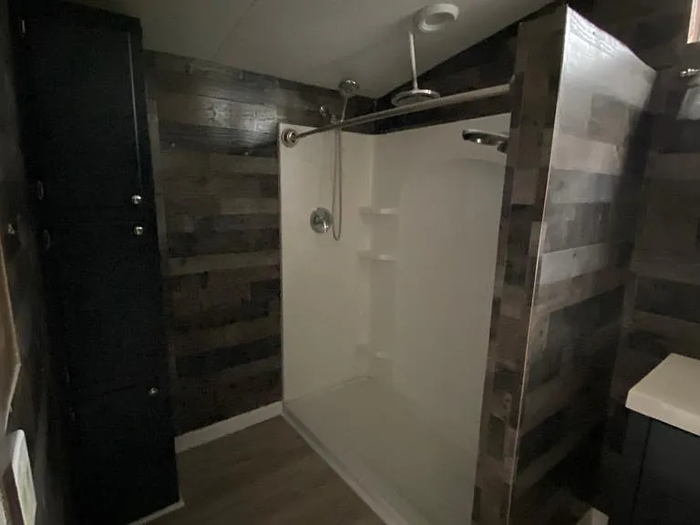 23516 Patricia Ln — Photo 12