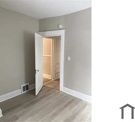 11903 Fairport Ave — Photo 12