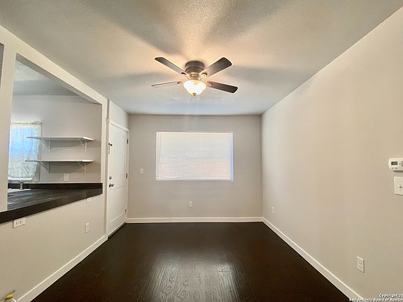 5th image of 3235 MARTIN LUTHER KING DR
