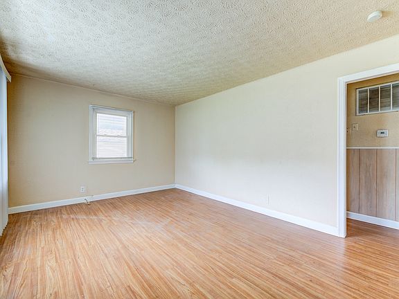 5th image of 11215 Saint Damian Dr