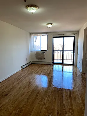 Rented by 18 REALTY | media 3