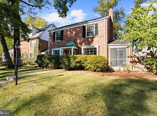 5621 Huntington Pkwy, Bethesda, MD 20814