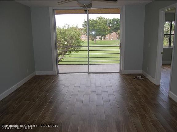 4th image of 9761 Sunrise Lakes Blvd APT 202