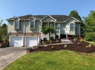 1810 Lone Oak Rd, Johnson City, TN 37604