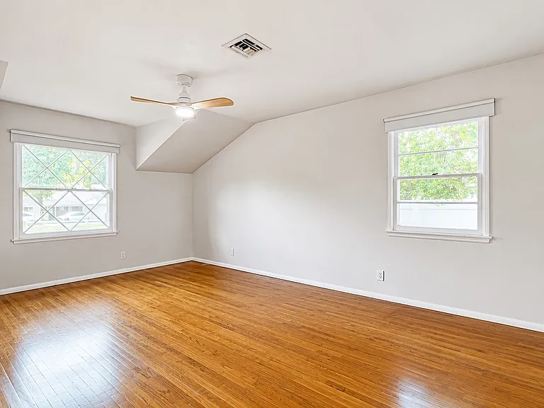 5156 Bascule Ave — Photo 9
