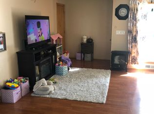 213 E North St, Lacona, IA 50139