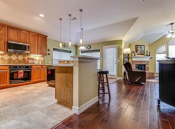 4th image of 7474 Ravenhill Dr