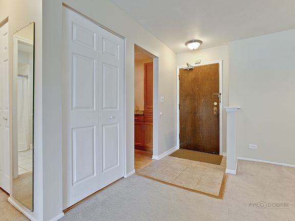 4th image of 3350 Carriage Way Dr #202