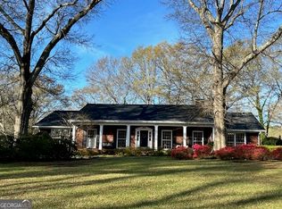 1014 E College St, Griffin, GA 30224