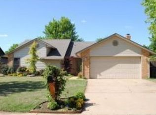 1811 Bowling Green Ct, Norman, OK 73071