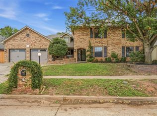 1909 Robin Ridge Dr, Norman, OK 73072