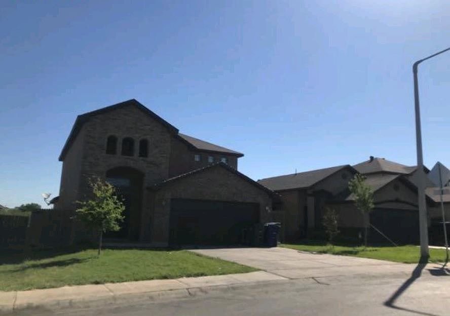 2nd image of 3611 Santos Morales Dr