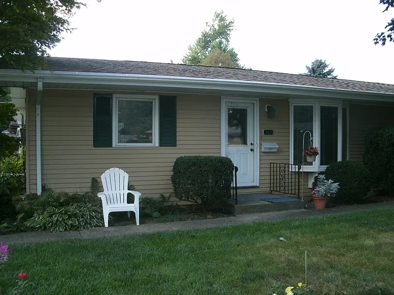 3421 N Indiana Ave #3421 — Photo 13