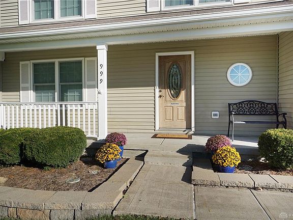 3rd image of 999 Grandstone Ct