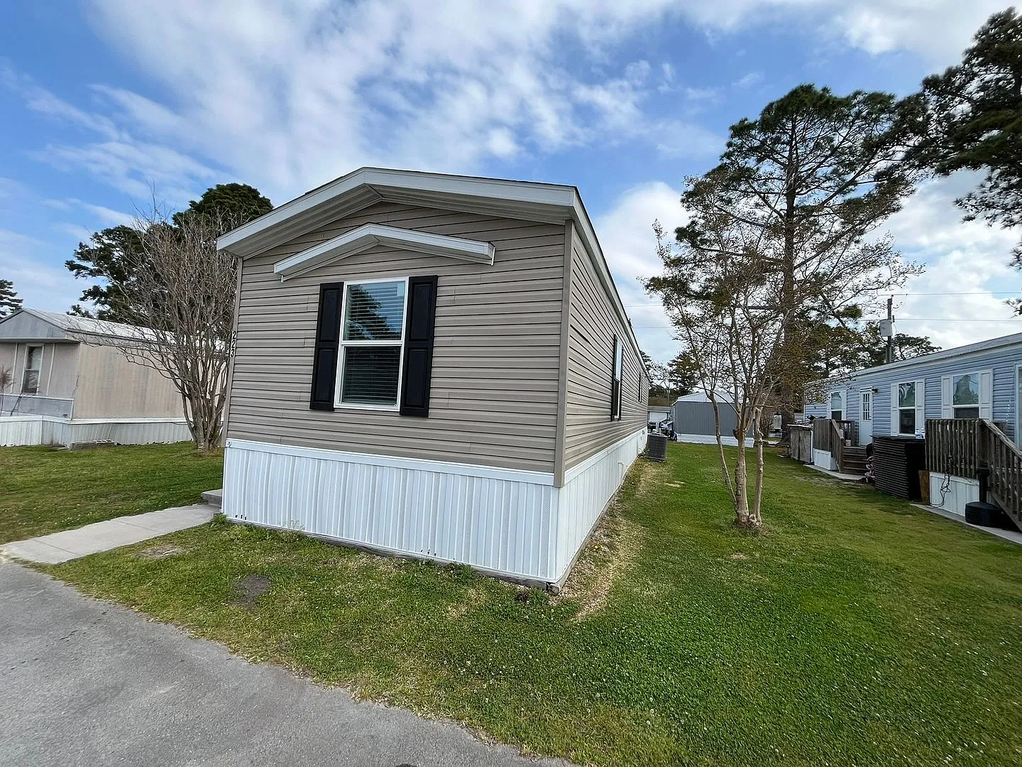 3 bed, 1056 sqft, $30,000 — Photo 2