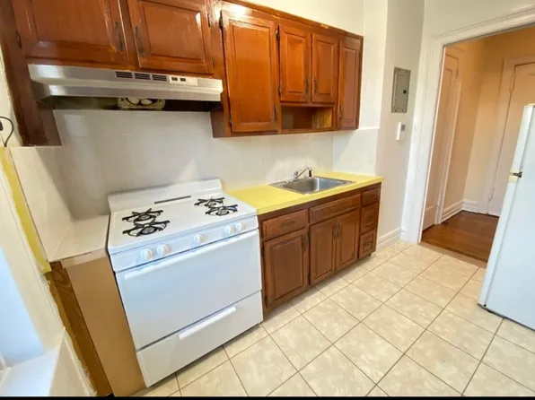 370 79th Street image 1 of 3