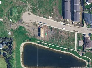 9235 156th Ave NW, Edmonton, AB T5Z0S4