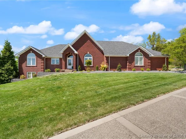 984 Savannah Way SW, Corydon, IN 47112