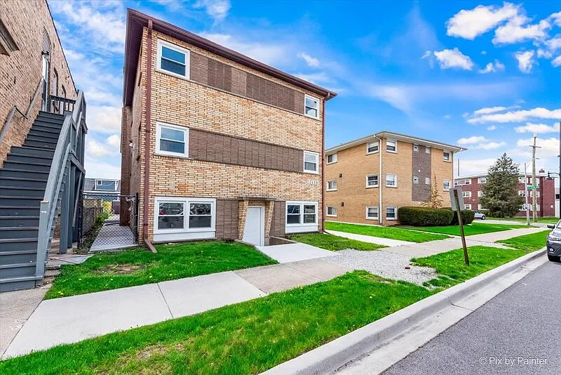 2 bed, 1.0 bath, $1,850 — Photo 1