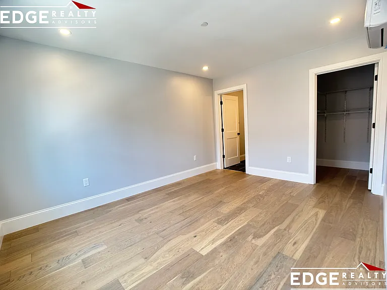425 Market St #301 — Photo 6
