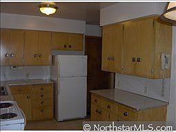 3rd image of 621 Agnes St